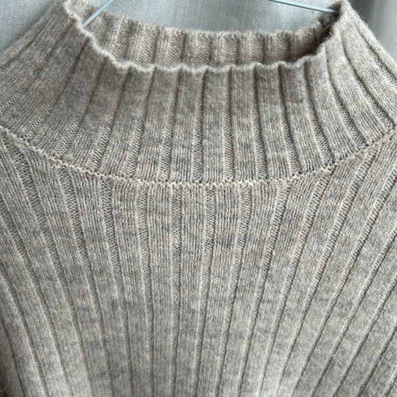 Pull - Picture 2 of 3